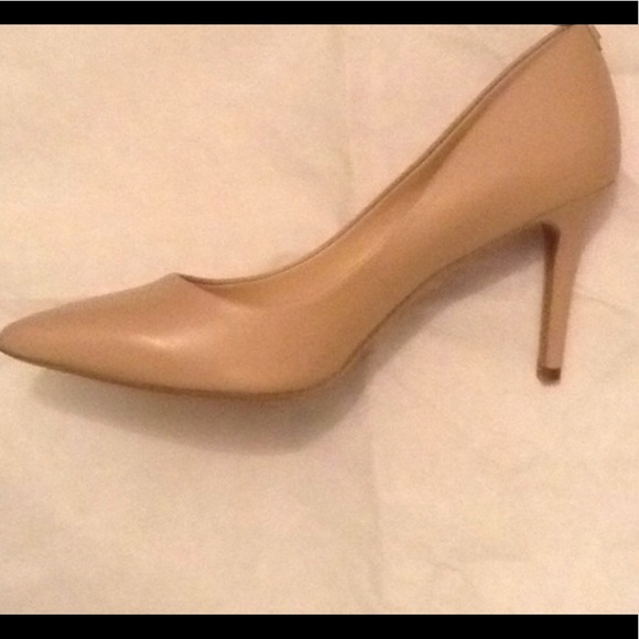 Karl Lagerfield Paris Royals Pump - Picture 4 of 4